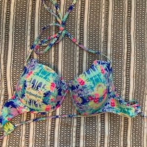 Victoria’s secret bathing suit